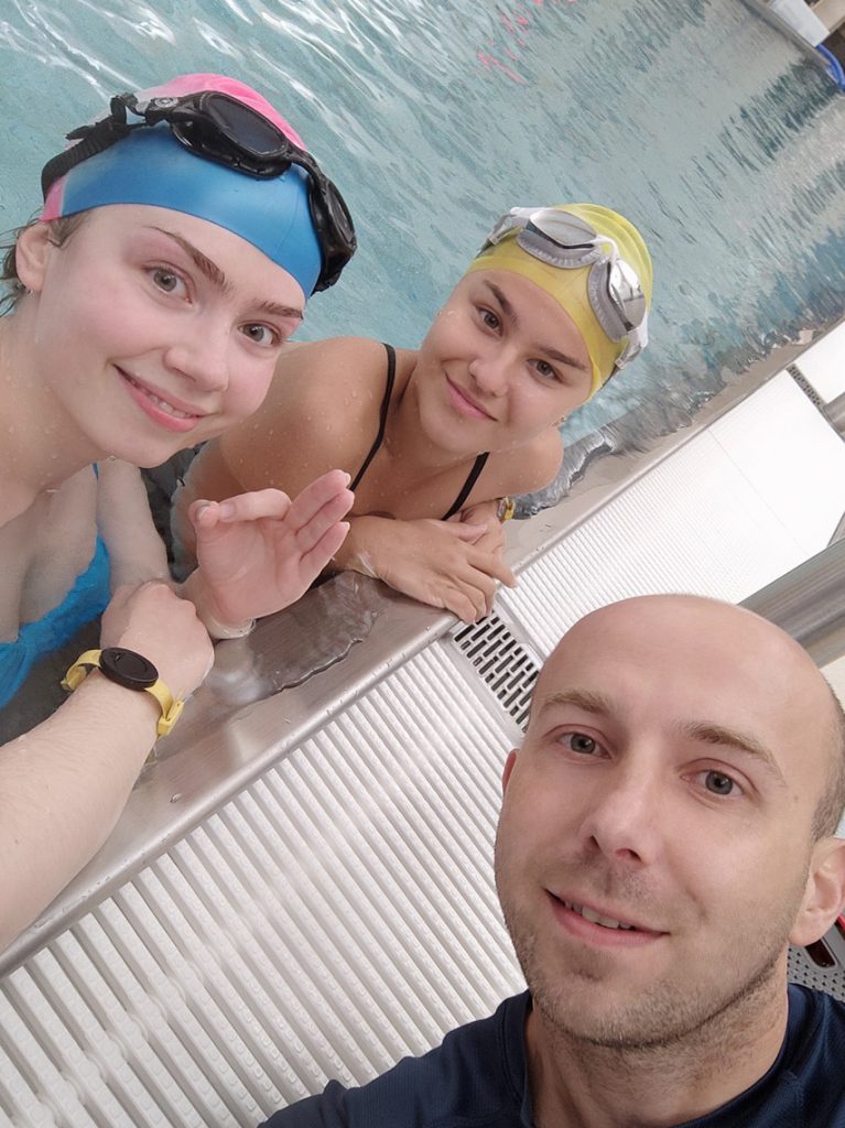 Nauka pływania w Korzennej - instruktor Emil Siedlarz